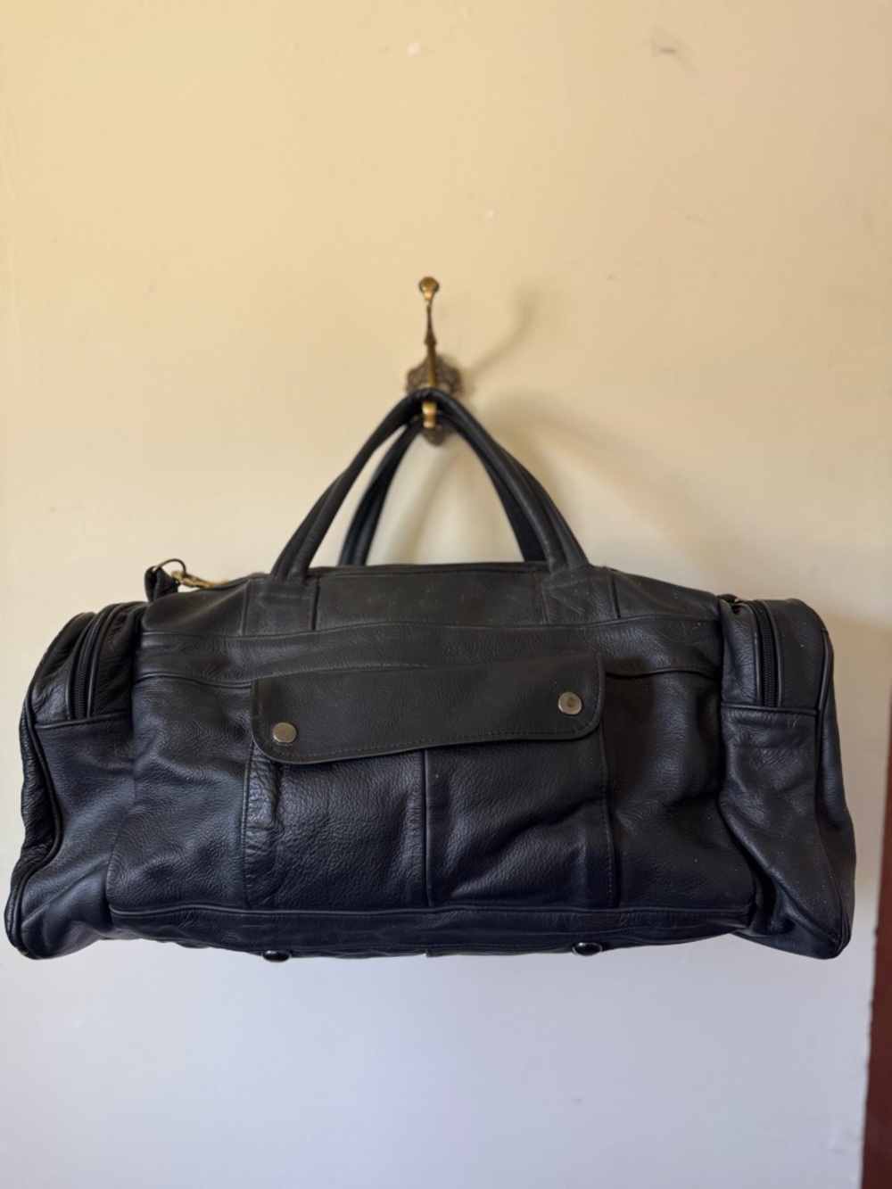 Genuine Calfskin Leather Black Vintage Duffle Bag XL - Picture 3 of 9